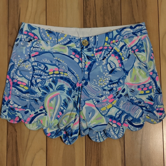 Lilly Pulitzer Pants - EUC! Lilly Pulitzer Buttercup Stretch Shorts Blue Peri Pinch Pinch Size 2